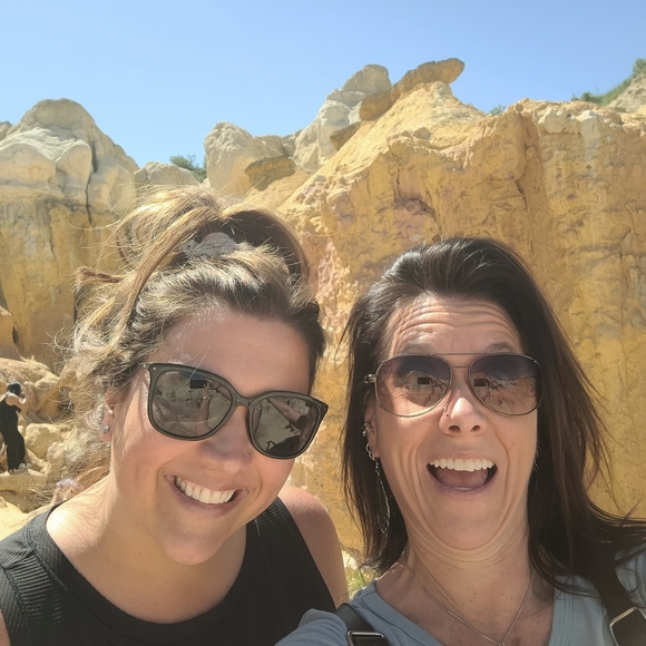 Meet your Posher, Kelly - Picture 8 of 16